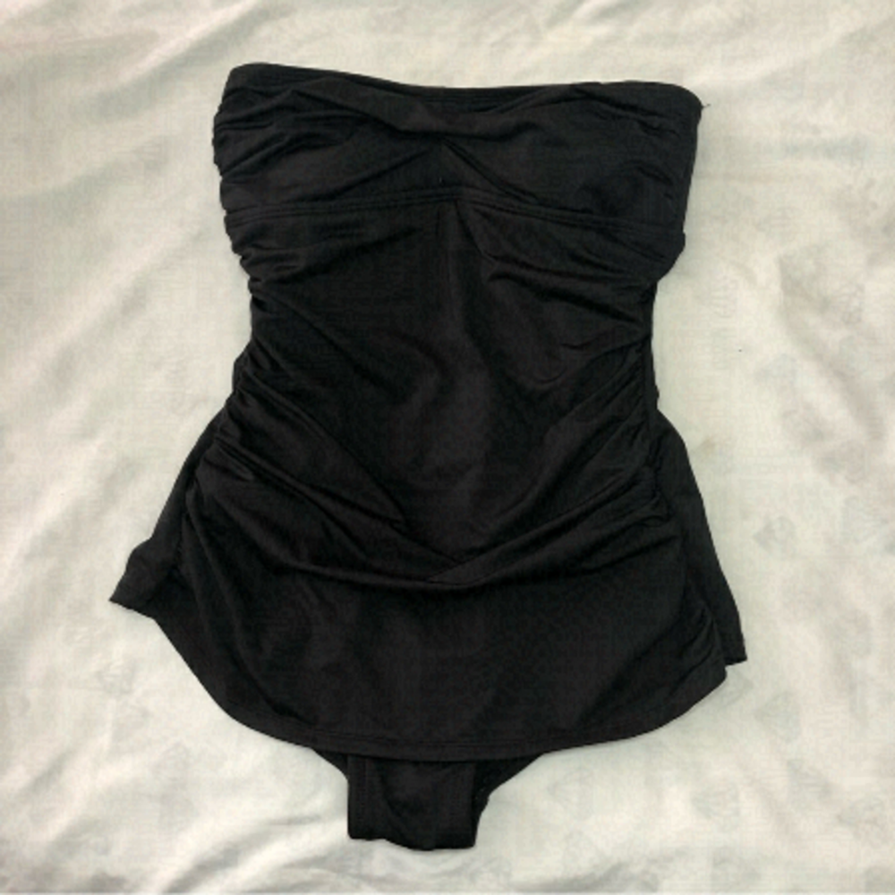 𝅺jantzen Size Small Black Bandeau Bathing Suit